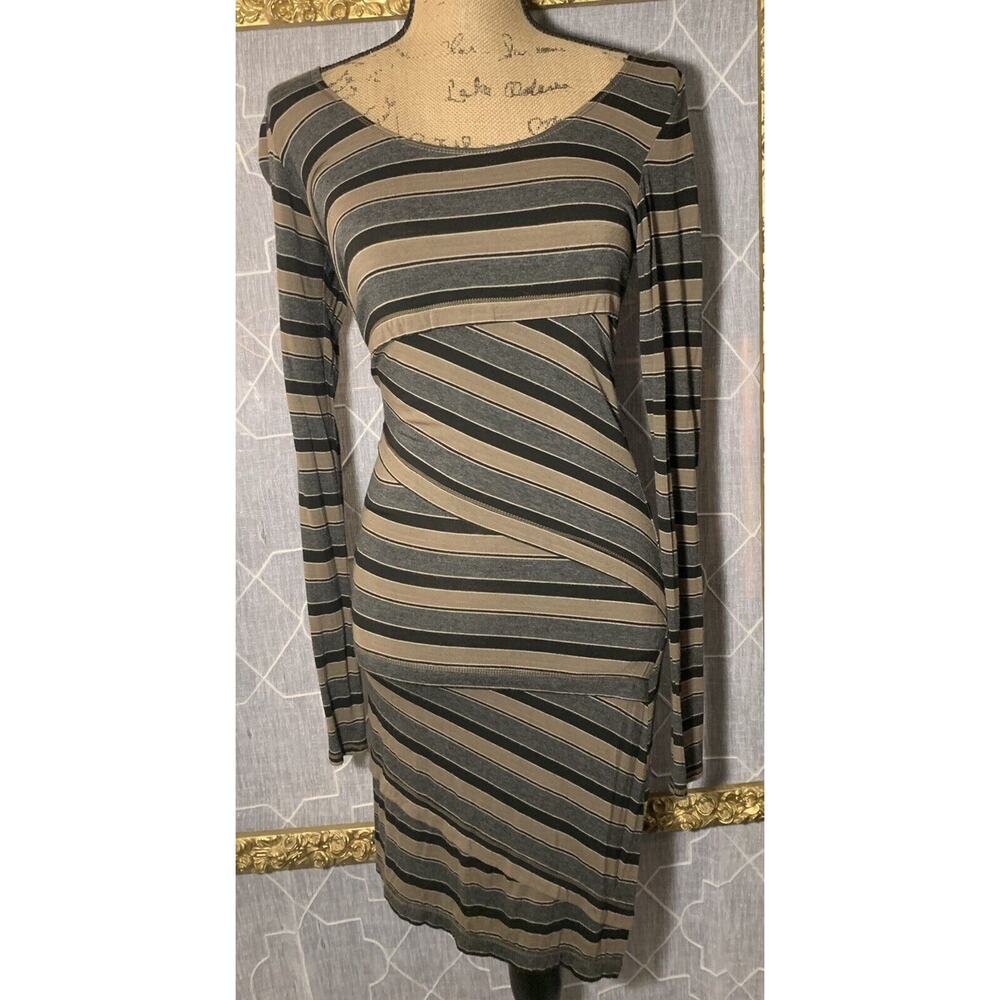 Max Studio Asymmetrical Striped Black Gray Stretch LS Dress Sz XS Geometric EUC